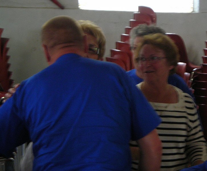 2012-06-27 68 Bon Anniversaire Rene.JPG